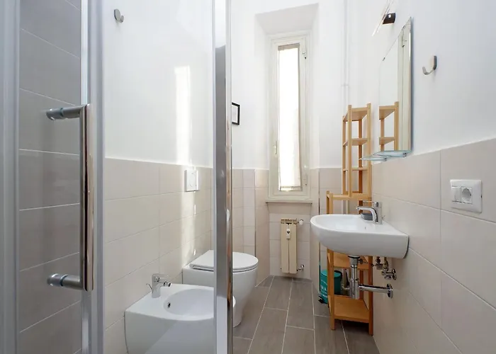 Apartment New Comfortable 2 Bedroom Della Vittoria By Halldis