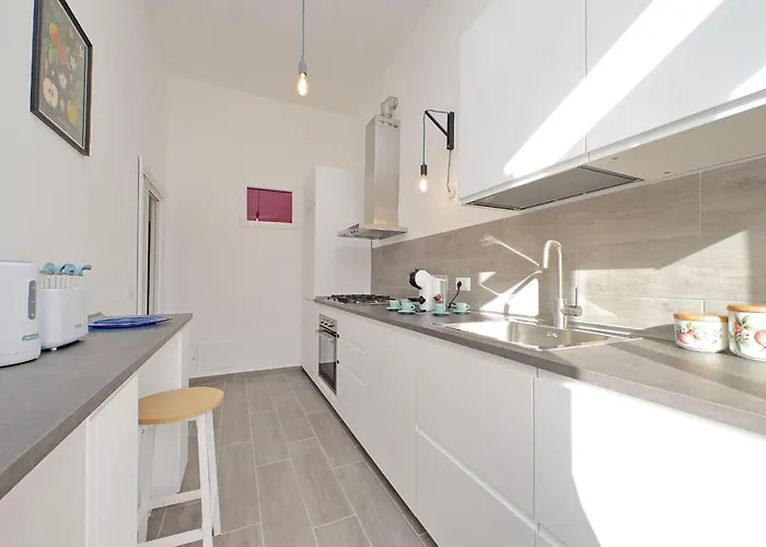 New Comfortable 2 Bedroom Della Vittoria By Halldis Apartment