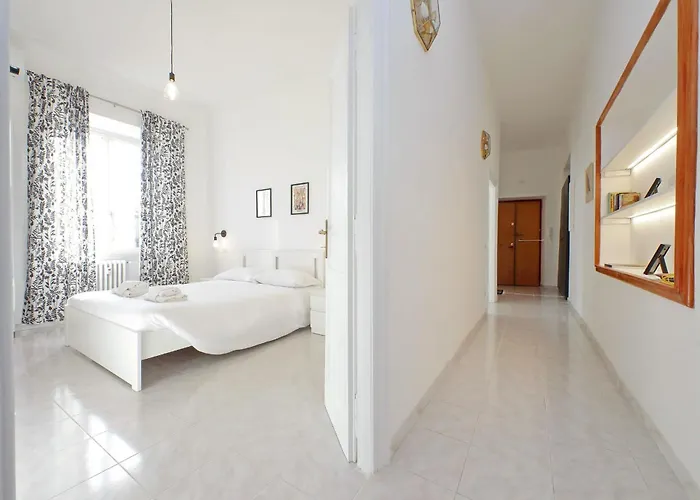 Apartment New Comfortable 2 Bedroom Della Vittoria By Halldis *
