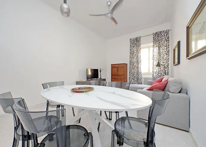 New Comfortable 2 Bedroom Della Vittoria By Halldis